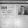Carte d'identité de Charles De Gaulle , pour la S.N.C.F. © crédits photos Carlos Gayoso / Roger-Viollet